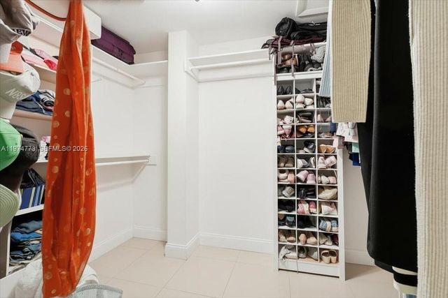 4925 Tyler St, Hollywood, FL 33021