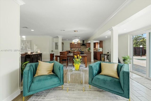 4925 Tyler St, Hollywood, FL 33021