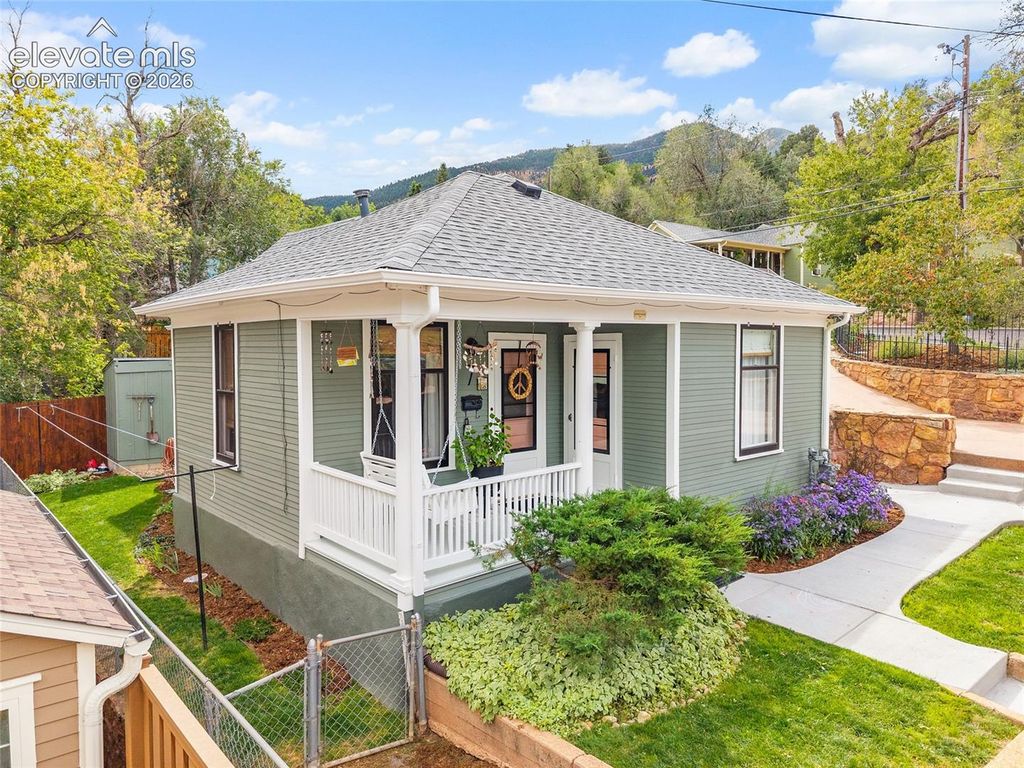 7 Waltham Avenue, Manitou Springs, CO 80829 — photo 3