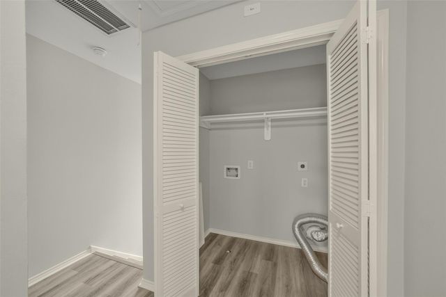 750 Redwing Park Drive, Houston, TX 77009