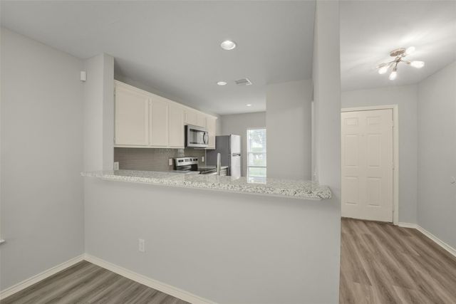750 Redwing Park Drive, Houston, TX 77009