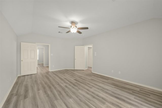 750 Redwing Park Drive, Houston, TX 77009