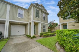 750 Redwing Park Drive, Houston, TX 77009