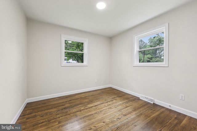 945 FICKLEN RD, Fredericksburg, VA 22405