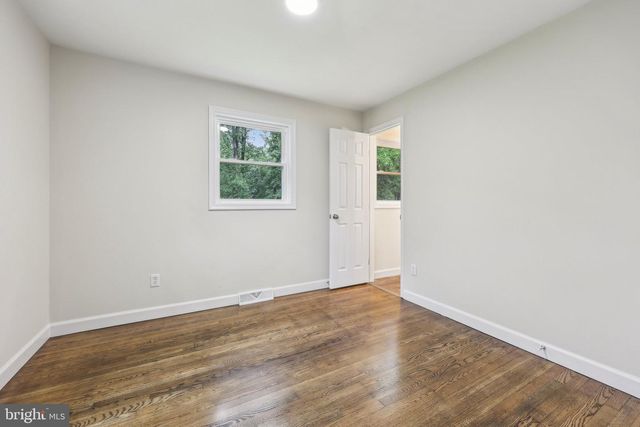 945 FICKLEN RD, Fredericksburg, VA 22405