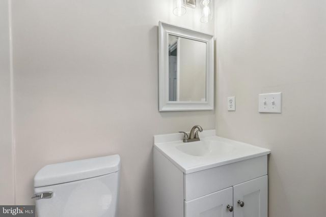 945 FICKLEN RD, Fredericksburg, VA 22405