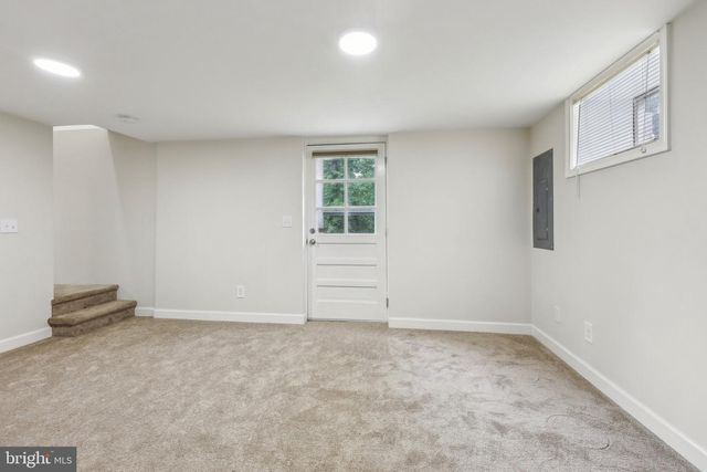 945 FICKLEN RD, Fredericksburg, VA 22405