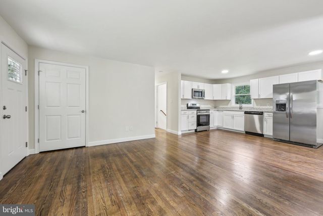 945 FICKLEN RD, Fredericksburg, VA 22405