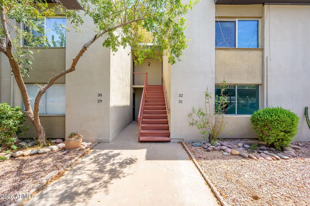 4201 E CAMELBACK Road 31, Phoenix, AZ 85018 — photo 3
