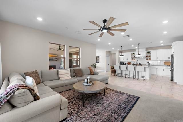 2944 Gait Way, Escondido, CA 92029