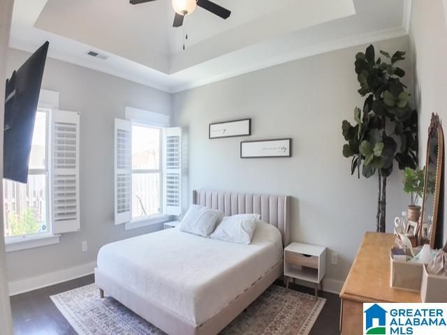 2720 VILLAGE LANE, Birmingham, AL 35211