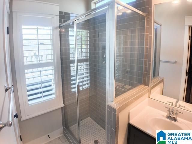 2720 VILLAGE LANE, Birmingham, AL 35211