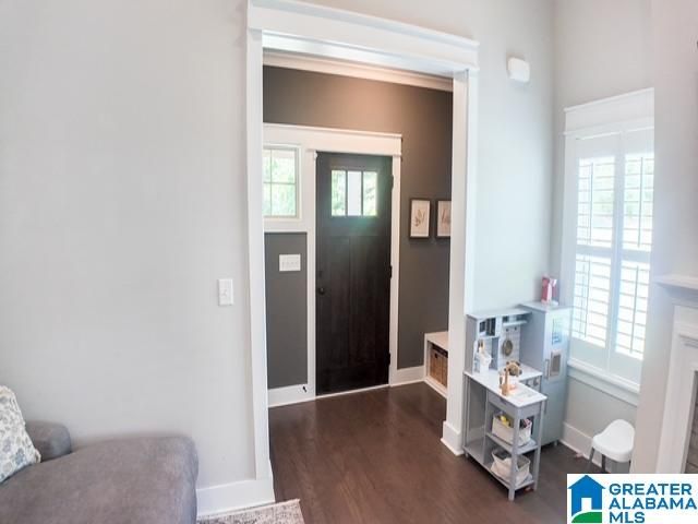 2720 VILLAGE LANE, Birmingham, AL 35211