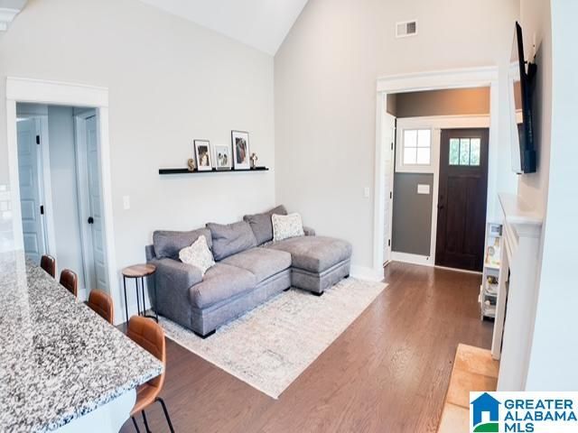 2720 VILLAGE LANE, Birmingham, AL 35211