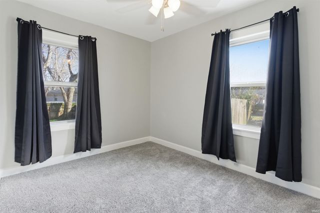 2550 E Riverside Drive, Evansville, IN 47714