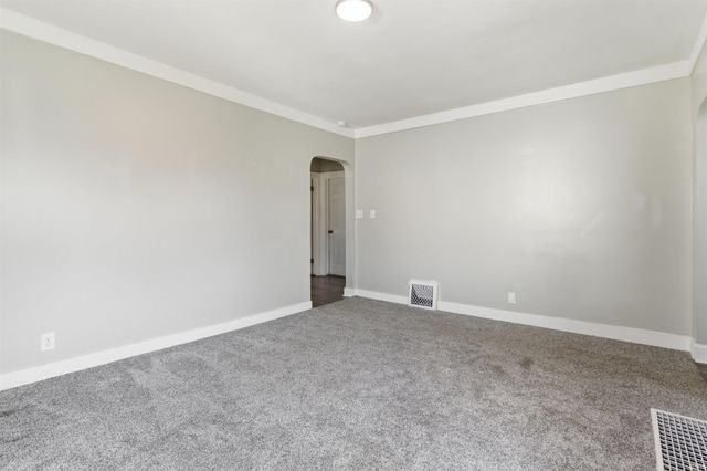 2550 E Riverside Drive, Evansville, IN 47714