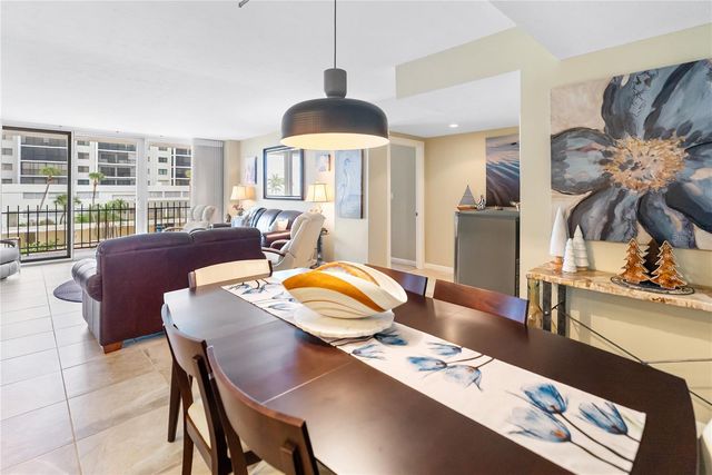 1212 BENJAMIN FRANKLIN DRIVE 206, Sarasota, FL 34236