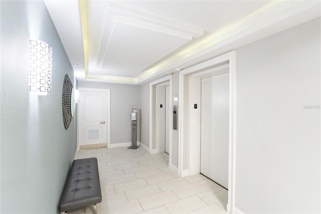 1212 BENJAMIN FRANKLIN DRIVE 206, Sarasota, FL 34236