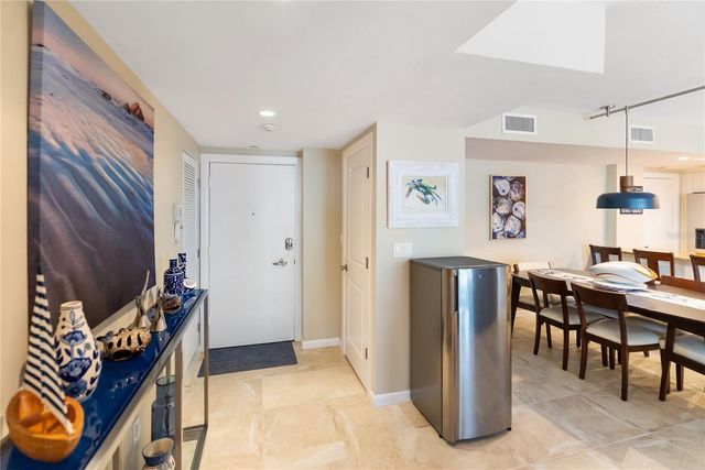 1212 BENJAMIN FRANKLIN DRIVE 206, Sarasota, FL 34236