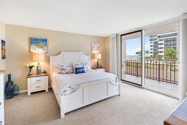 1212 BENJAMIN FRANKLIN DRIVE 206, Sarasota, FL 34236