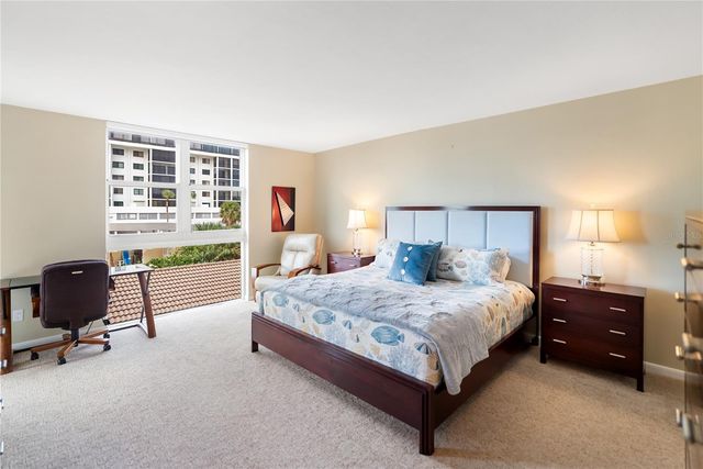 1212 BENJAMIN FRANKLIN DRIVE 206, Sarasota, FL 34236