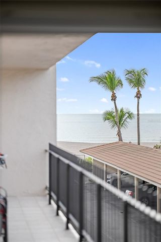 1212 BENJAMIN FRANKLIN DRIVE 206, Sarasota, FL 34236
