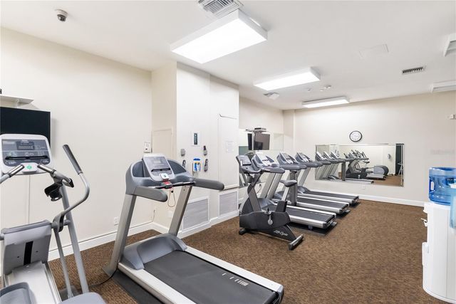 1212 BENJAMIN FRANKLIN DRIVE 206, Sarasota, FL 34236