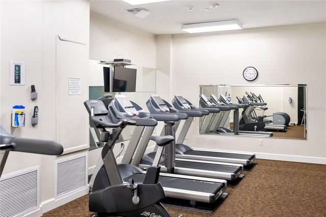 1212 BENJAMIN FRANKLIN DRIVE 206, Sarasota, FL 34236