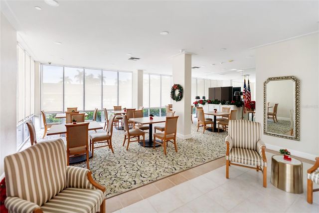 1212 BENJAMIN FRANKLIN DRIVE 206, Sarasota, FL 34236