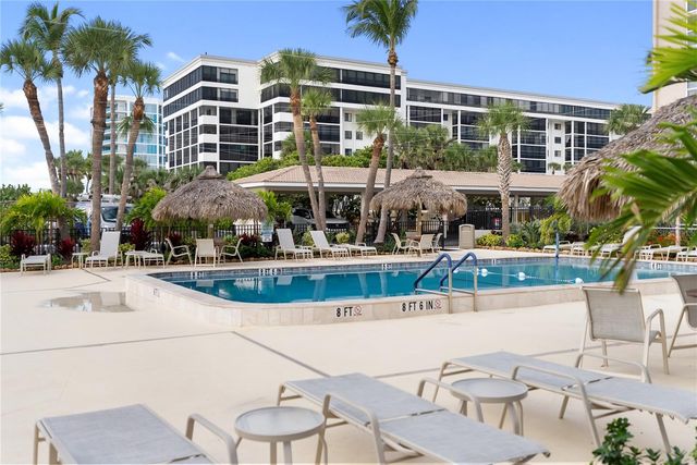 1212 BENJAMIN FRANKLIN DRIVE 206, Sarasota, FL 34236