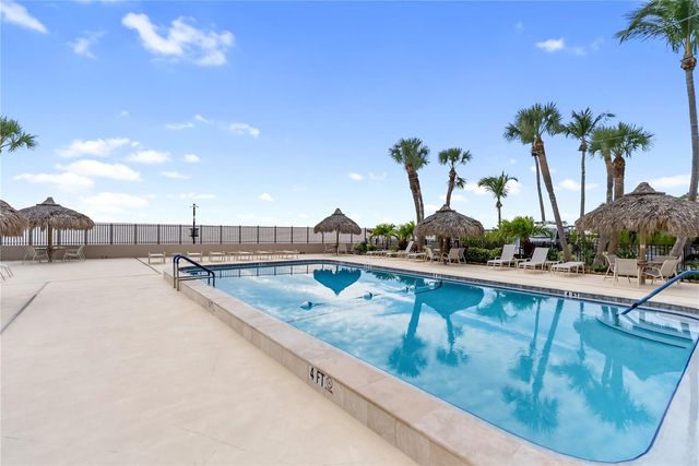 1212 BENJAMIN FRANKLIN DRIVE 206, Sarasota, FL 34236