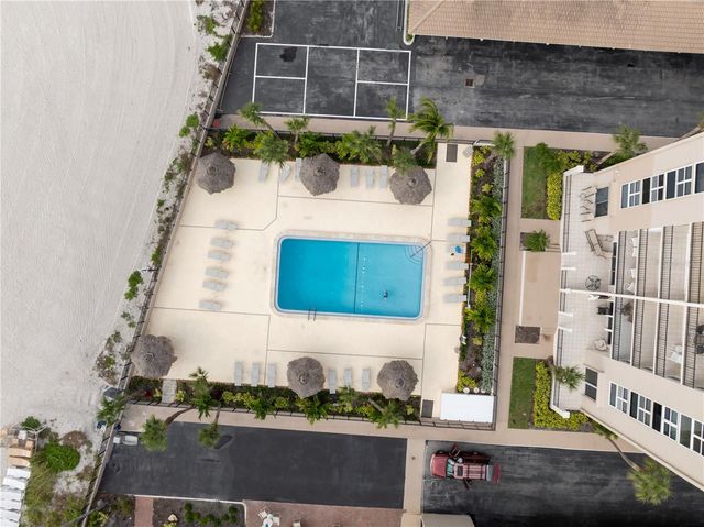 1212 BENJAMIN FRANKLIN DRIVE 206, Sarasota, FL 34236