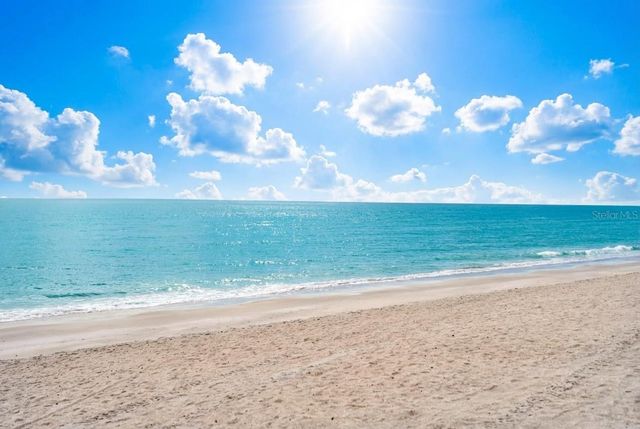 1212 BENJAMIN FRANKLIN DRIVE 206, Sarasota, FL 34236