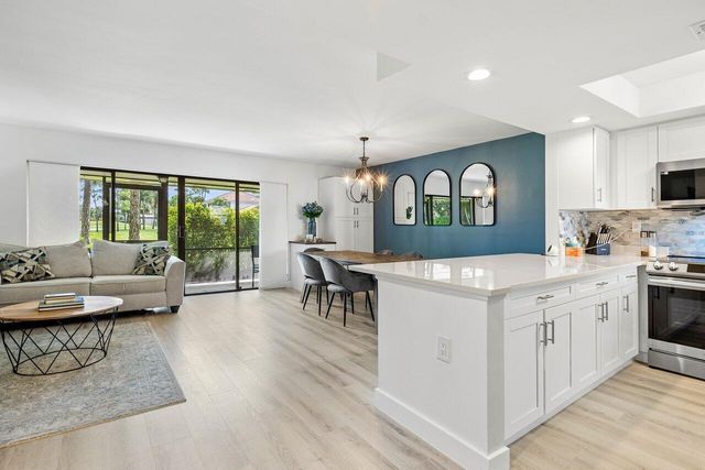 4143 Kittiwake Court Kittiwake, Boynton Beach, FL 33436