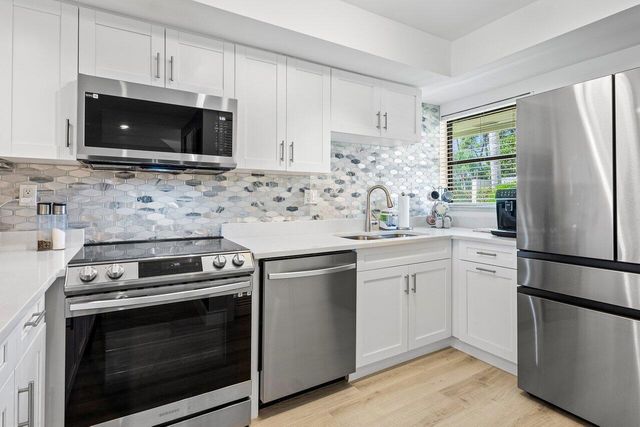 4143 Kittiwake Court Kittiwake, Boynton Beach, FL 33436