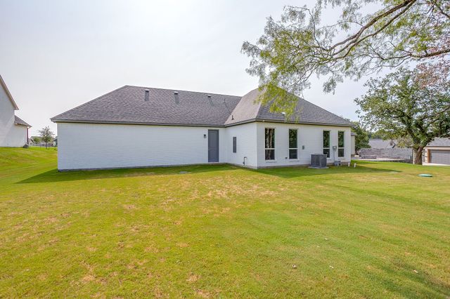 7755 Barber Ranch Road, Fort Worth, TX 76126