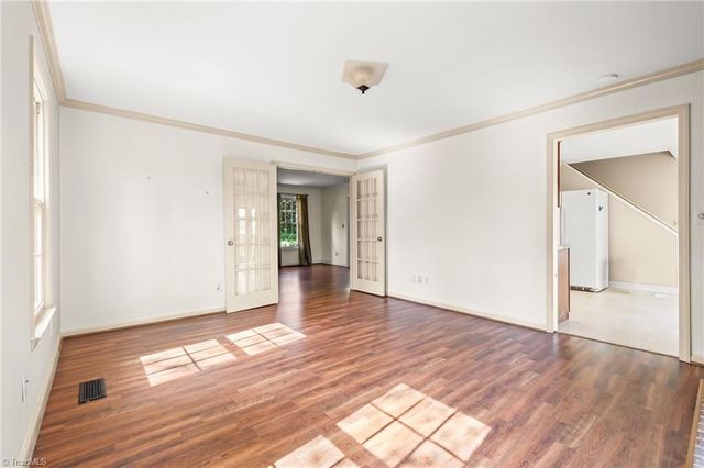 7000 Bridgewood Road, Clemmons, NC 27012