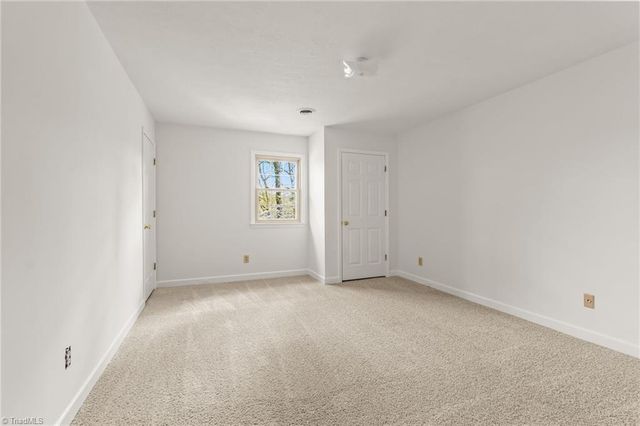 7000 Bridgewood Road, Clemmons, NC 27012