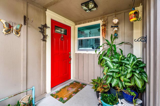 12383 Westhampton Circle, Wellington, FL 33414