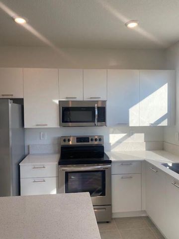 2354 NW 125th Street, Miami, FL 33167