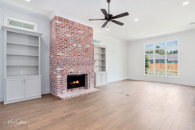 2133 Pecan Square Avenue, Shreveport, LA 71106