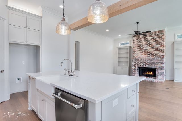 2133 Pecan Square Avenue, Shreveport, LA 71106