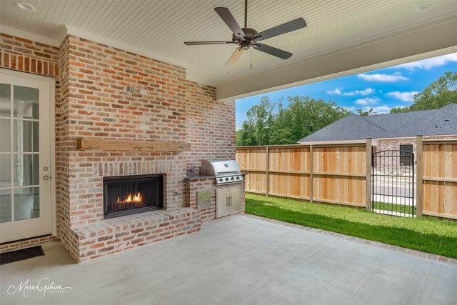 2133 Pecan Square Avenue, Shreveport, LA 71106