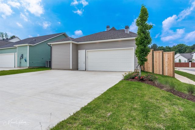 2133 Pecan Square Avenue, Shreveport, LA 71106