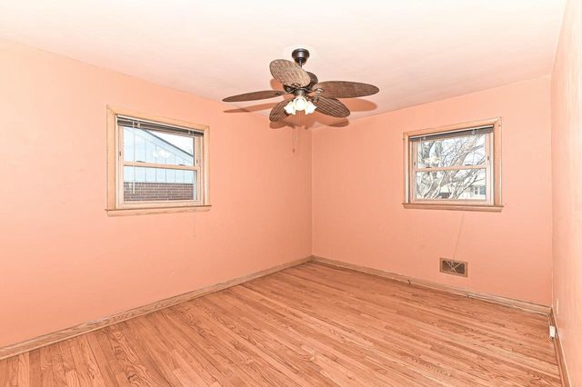 3423 E Whittaker AVENUE, Cudahy, WI 53110