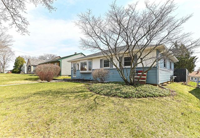 3423 E Whittaker AVENUE, Cudahy, WI 53110