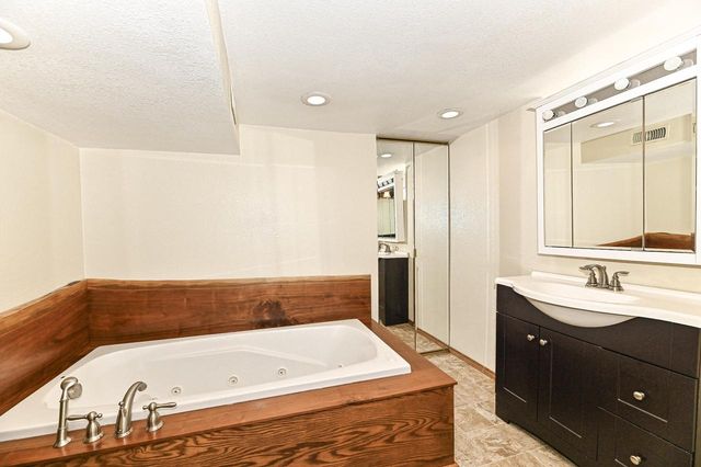 3423 E Whittaker AVENUE, Cudahy, WI 53110
