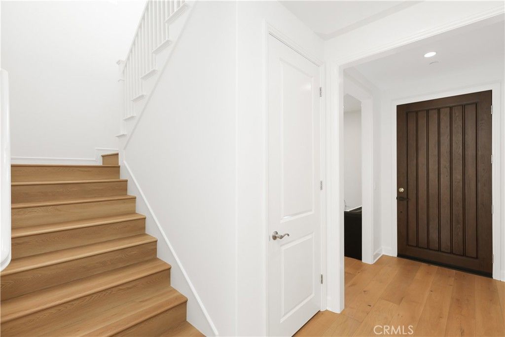 Image 33 of property listing at 80 Meander, Irvine, CA 92620