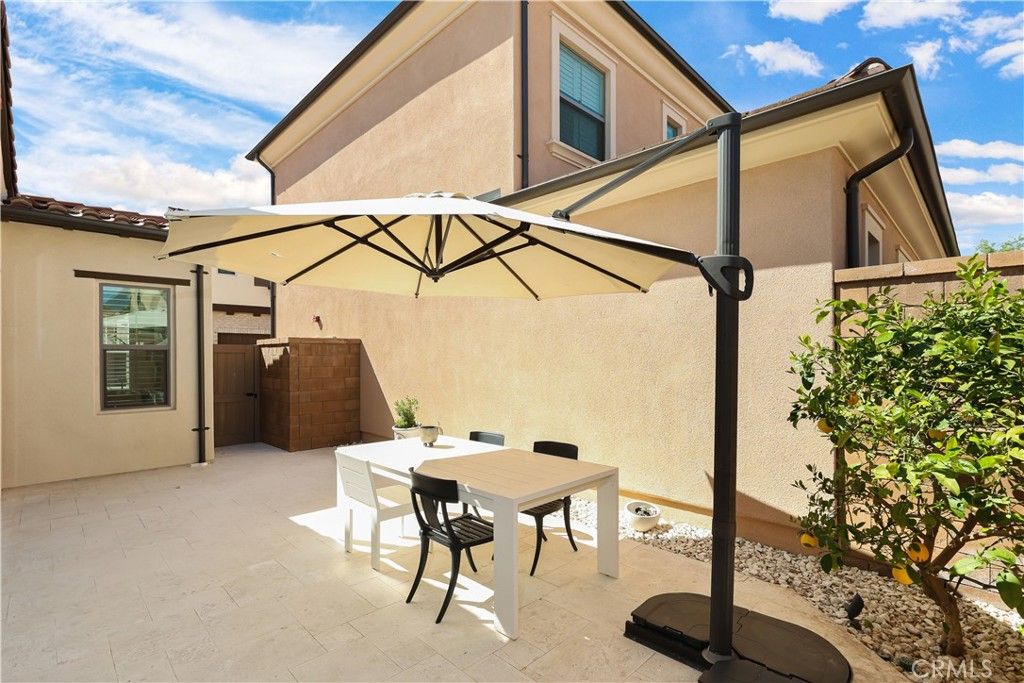 Image 39 of property listing at 80 Meander, Irvine, CA 92620