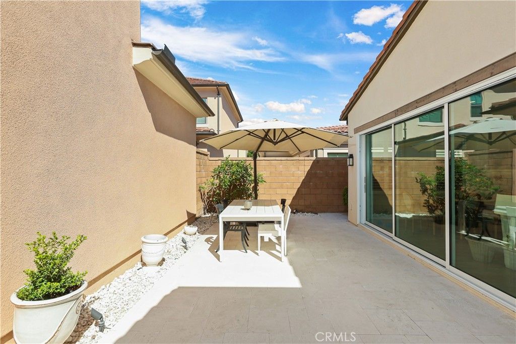 Image 40 of property listing at 80 Meander, Irvine, CA 92620